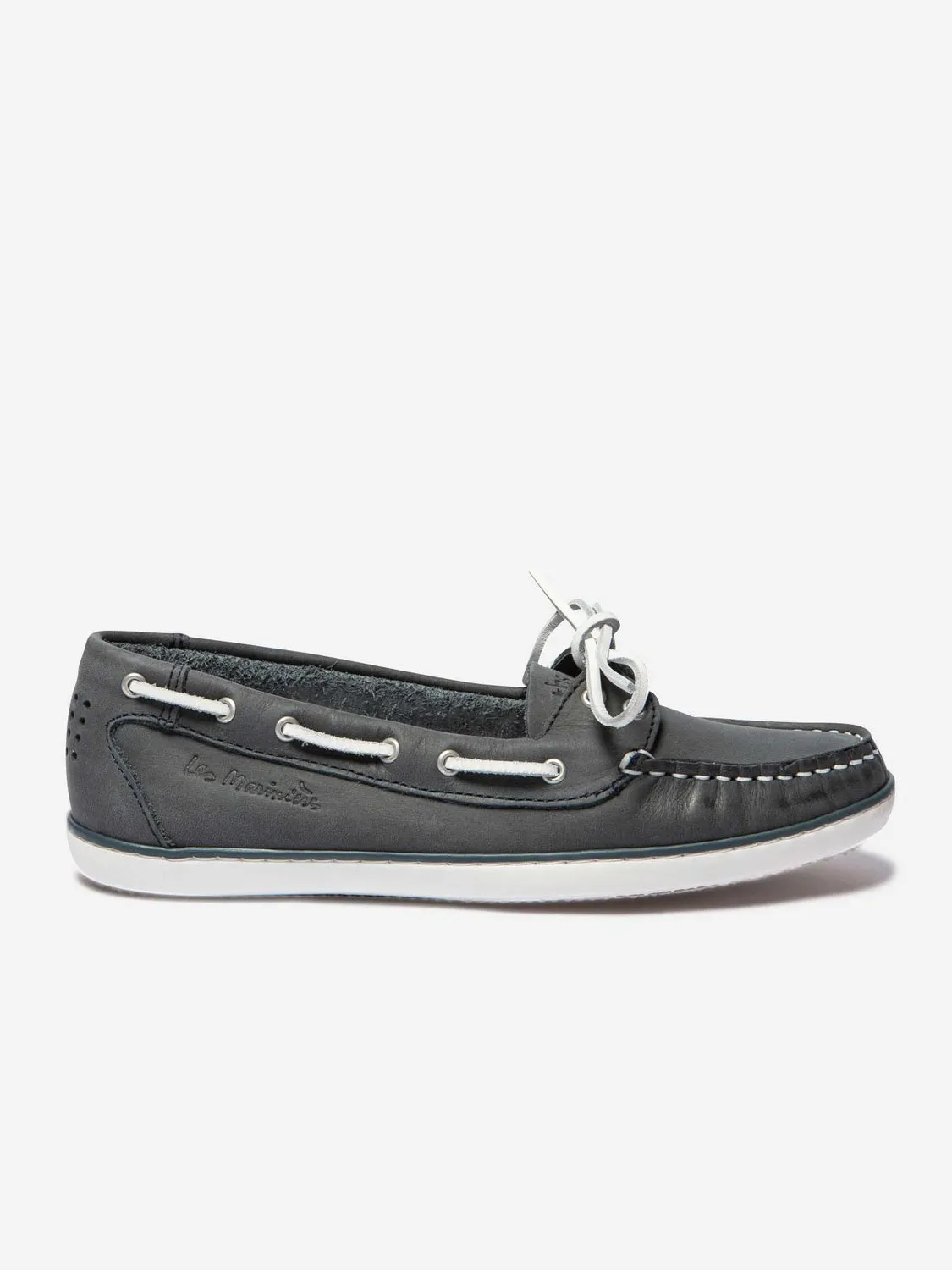 Nautical leather boat shoes for women in navy blue by tbs